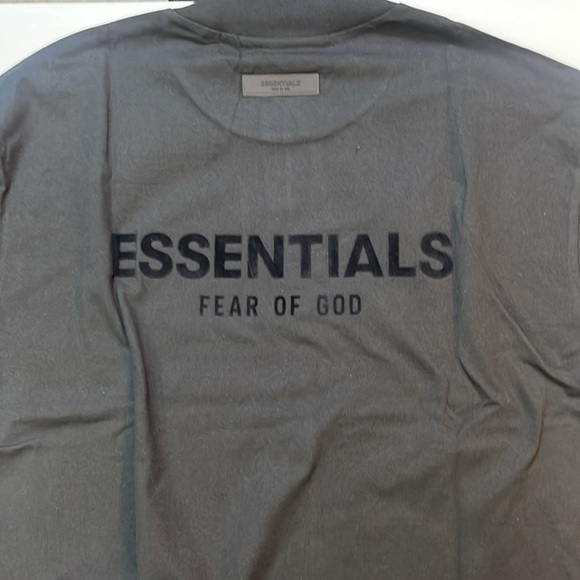 Fear of god essentials stretch limo tee shirt - Picture 5 of 5